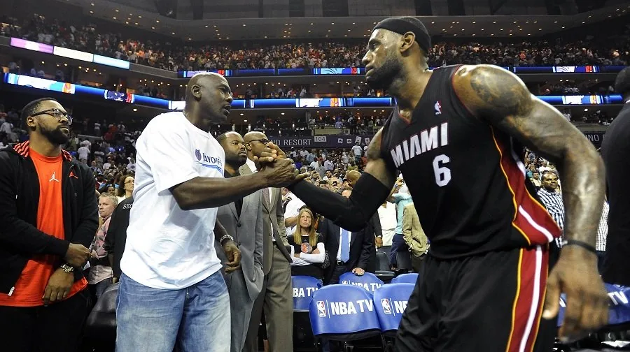 Michael Jordan et LeBron James