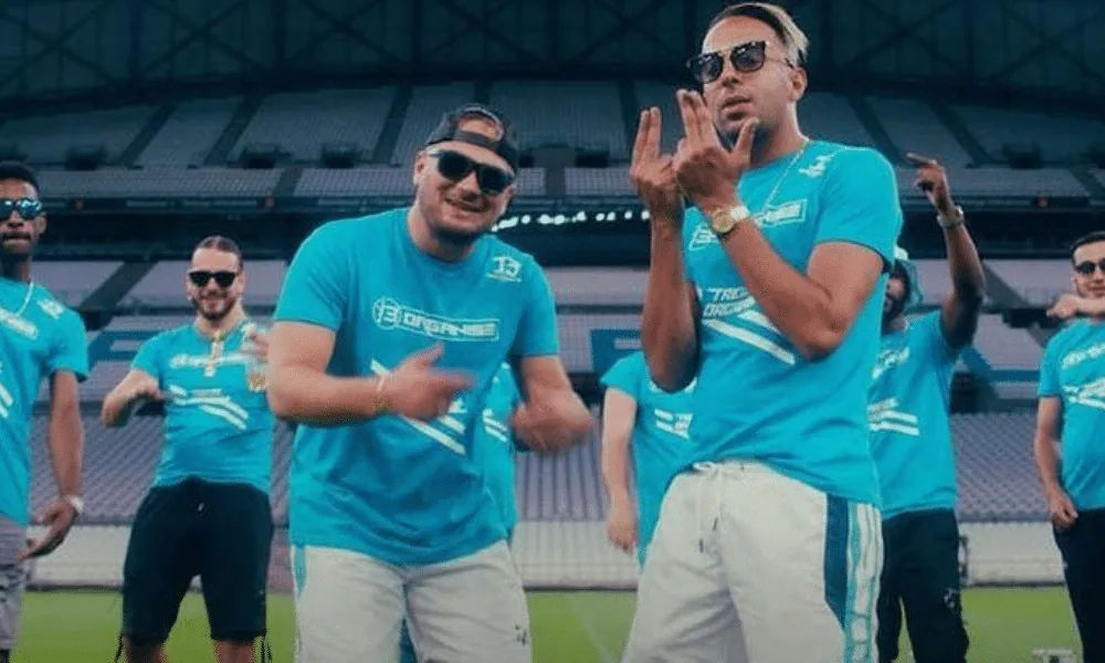 Jul et Naps dans le clip « Bande organisée »