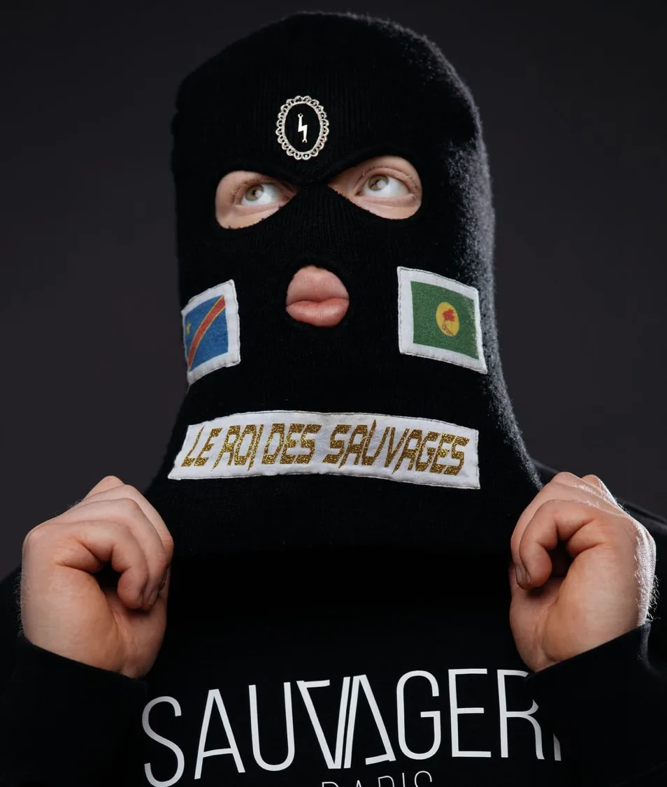 Kalash Criminel cagoulé en t-shirt « Sauvager »