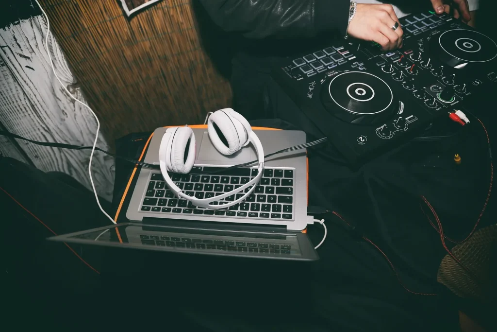 20 métiers pour travailler dans la musique en France