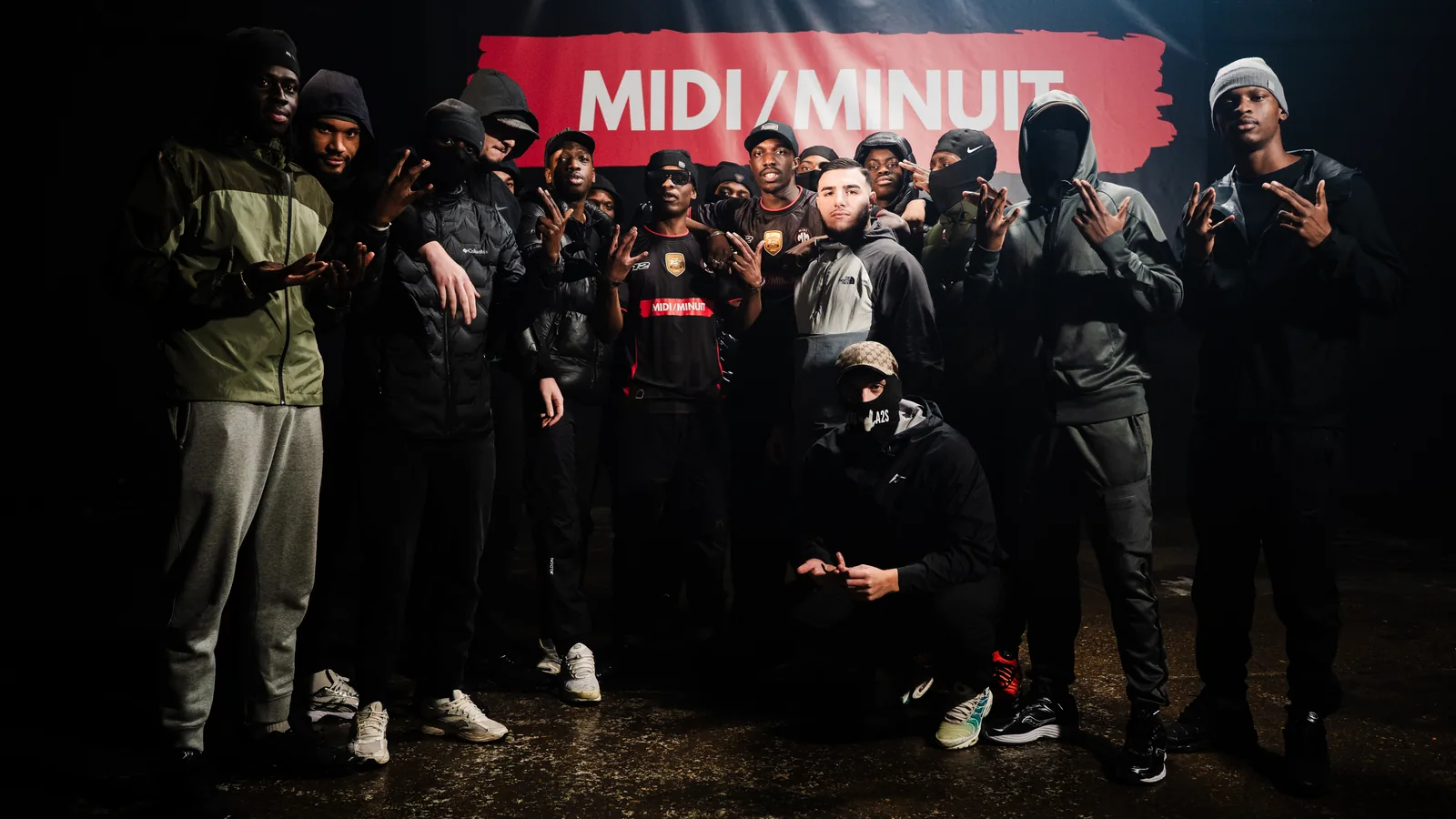 WIXO et LA2S entourés de leur équipe